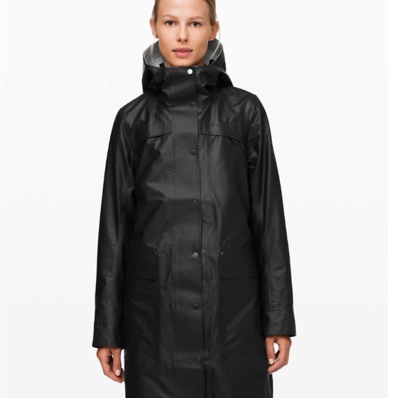 Into the Drizzle Lululemon Jacket NWT size 10 - Picture 2 of 9